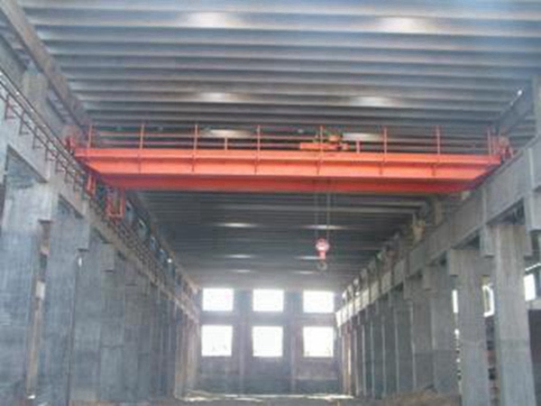 广东东莞桥式起重机厂家 铸造起重机驾驶室防热辐射玻璃透射率衰减分析