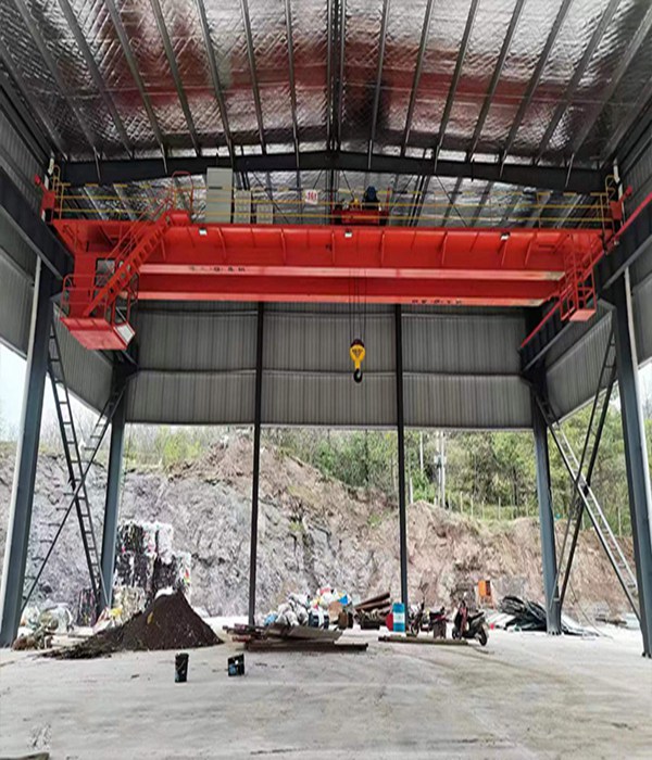 广东中山桥式起重机厂家 铸造起重机声光报警装置声场分布与警示有效性